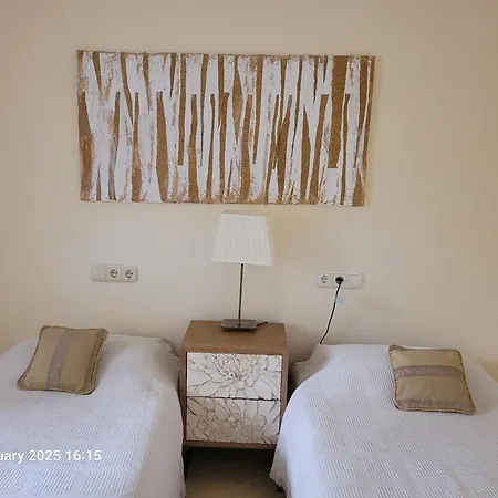 Апартаменти Santa Maria Greenhills *