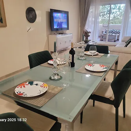 Santa Maria Greenhills Appartement *